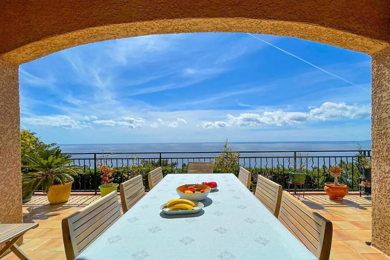 Family Villa With Unique Sea View For 11People Saint-Raphael  France